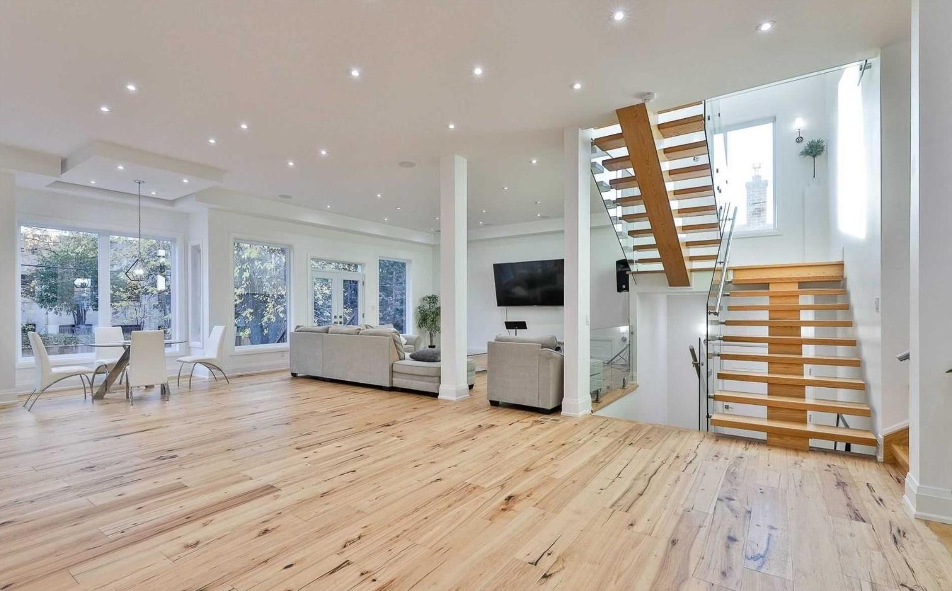 Executive Room In Toronto Next To Yorkdale Shopping Centre ภายนอก รูปภาพ
